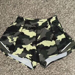 Lululemon size 4 Tall